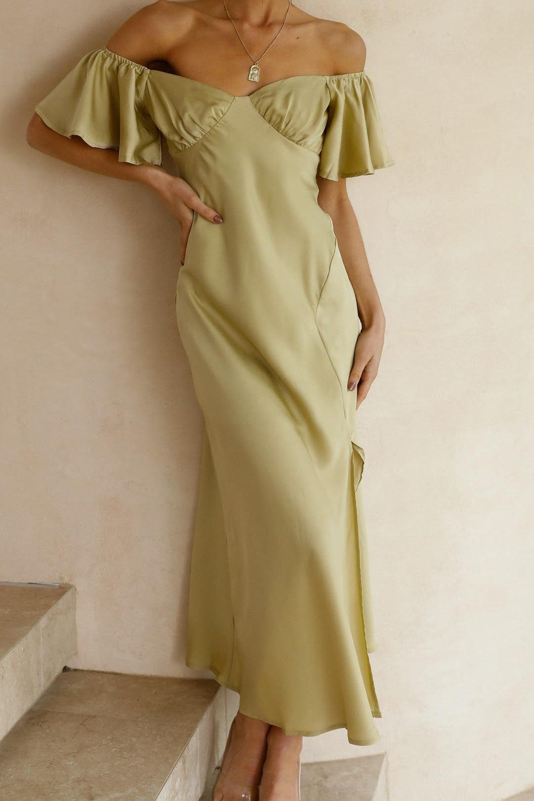 Nalani - Butterfly Sleeve Off-Shoulder Maxi Dress