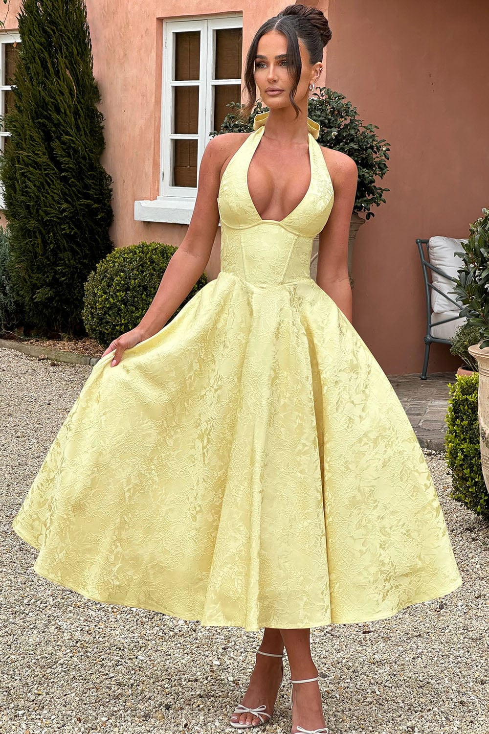 Esmeralda - Halter Sleeveless Midi Dress