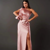 Yolina - Elegant Maxi Dress